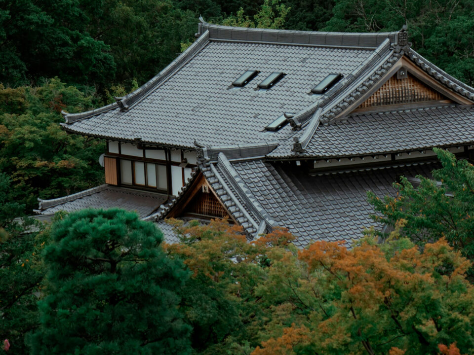Traditional-style tile installation